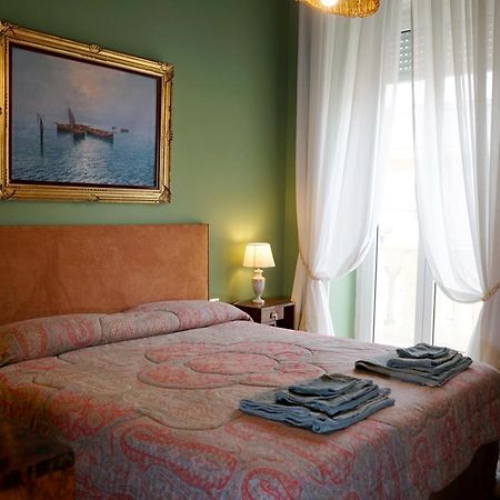 Appartamento Di Fronte Al Mare By Apulia Accommodation Bari Dış mekan fotoğraf